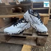 Mizuno Stealth 6 Kakizome Netball Trainers