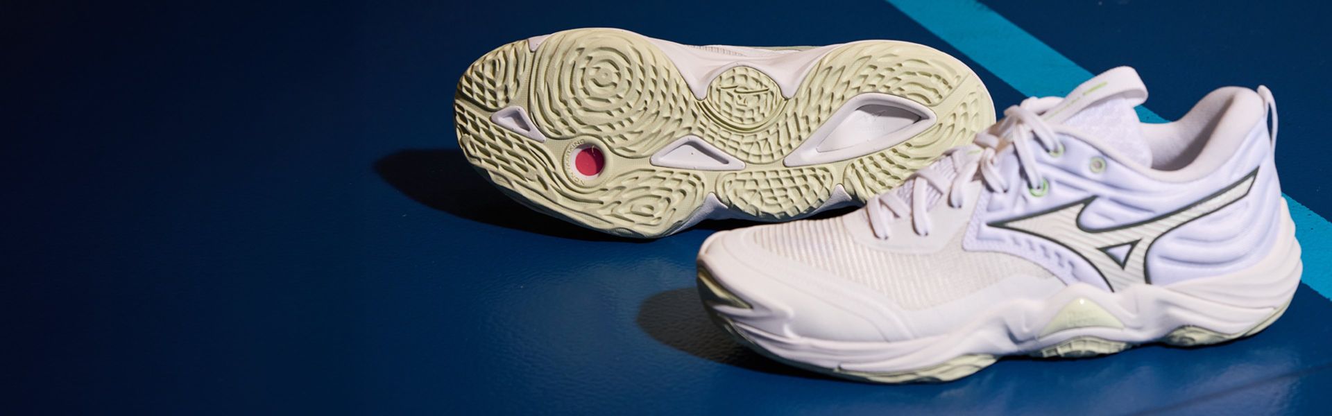 Mizuno Netball Trainers